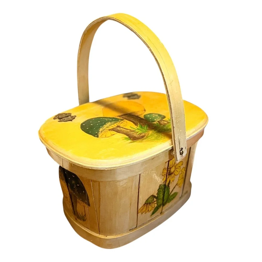 Vintage 1970s Mushroom Wooden Basket Purse Hand Painted Daisies Cottagecore